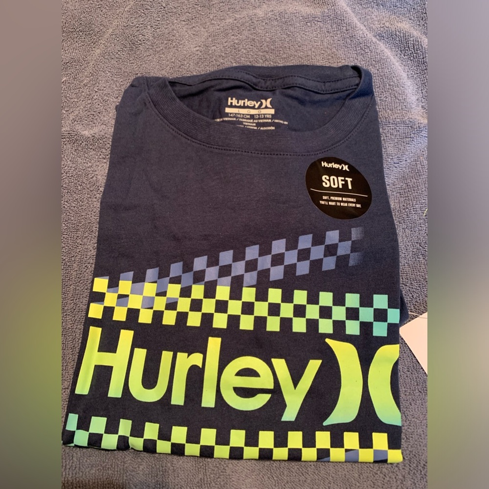 Hurley boys short sleeve shirt